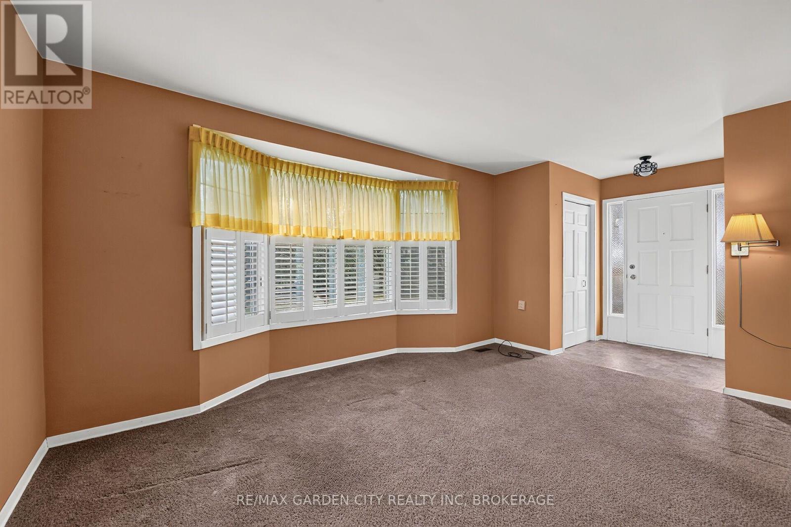 1571 PELHAM STREET - 16