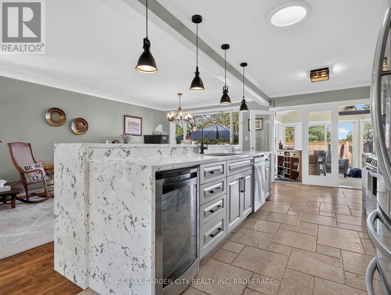 3785 NINETEENTH STREET - Image 15