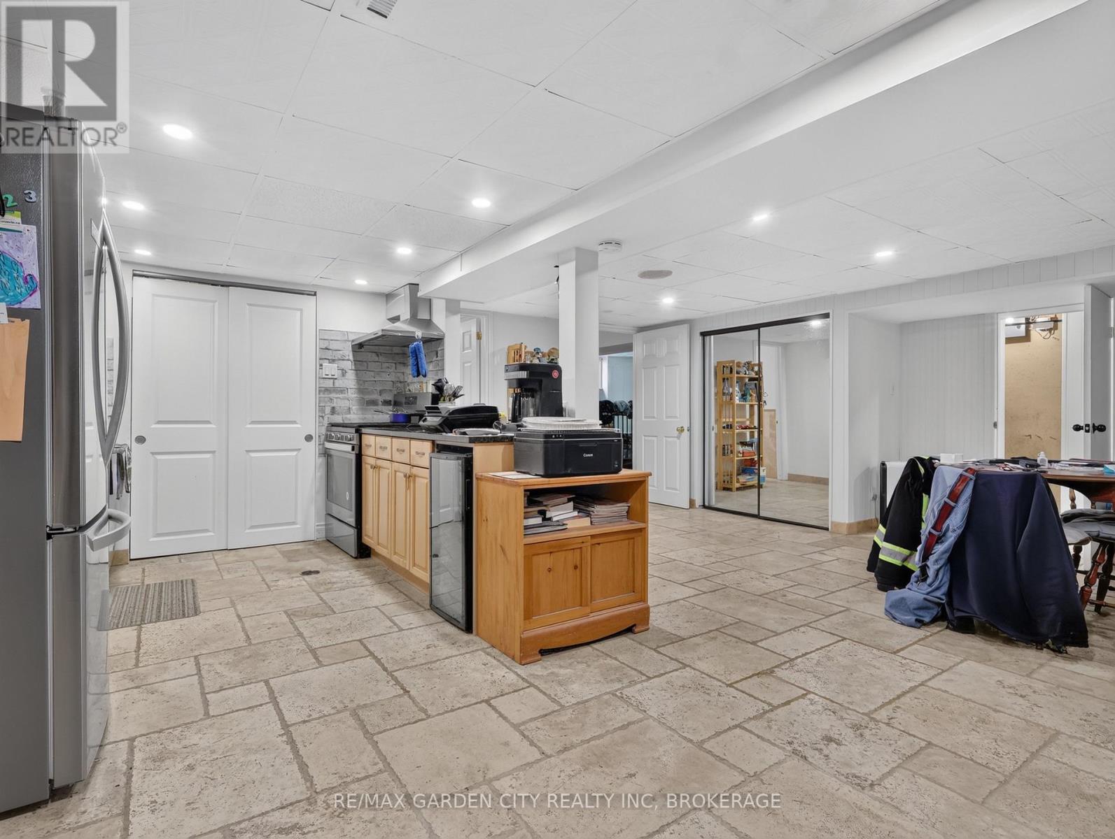 3785 NINETEENTH STREET - 31