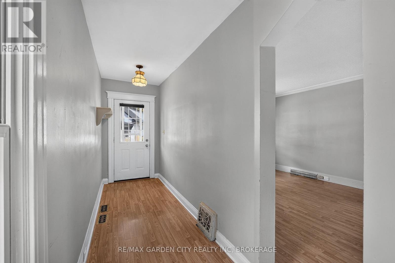 118 LOWELL AVENUE, St. Catharines (Downtown) — photo 3