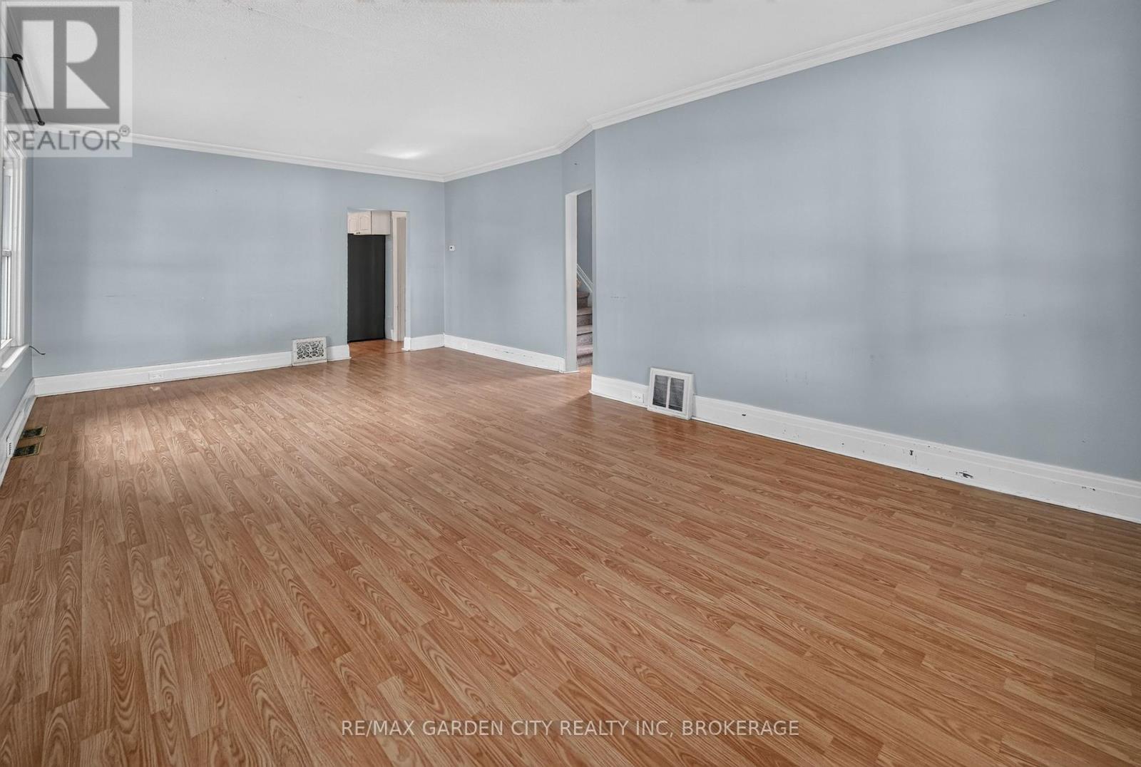 118 LOWELL AVENUE, St. Catharines (Downtown) — photo 5