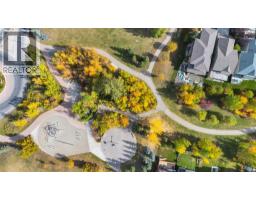 212 Walden Drive SE - photo 38