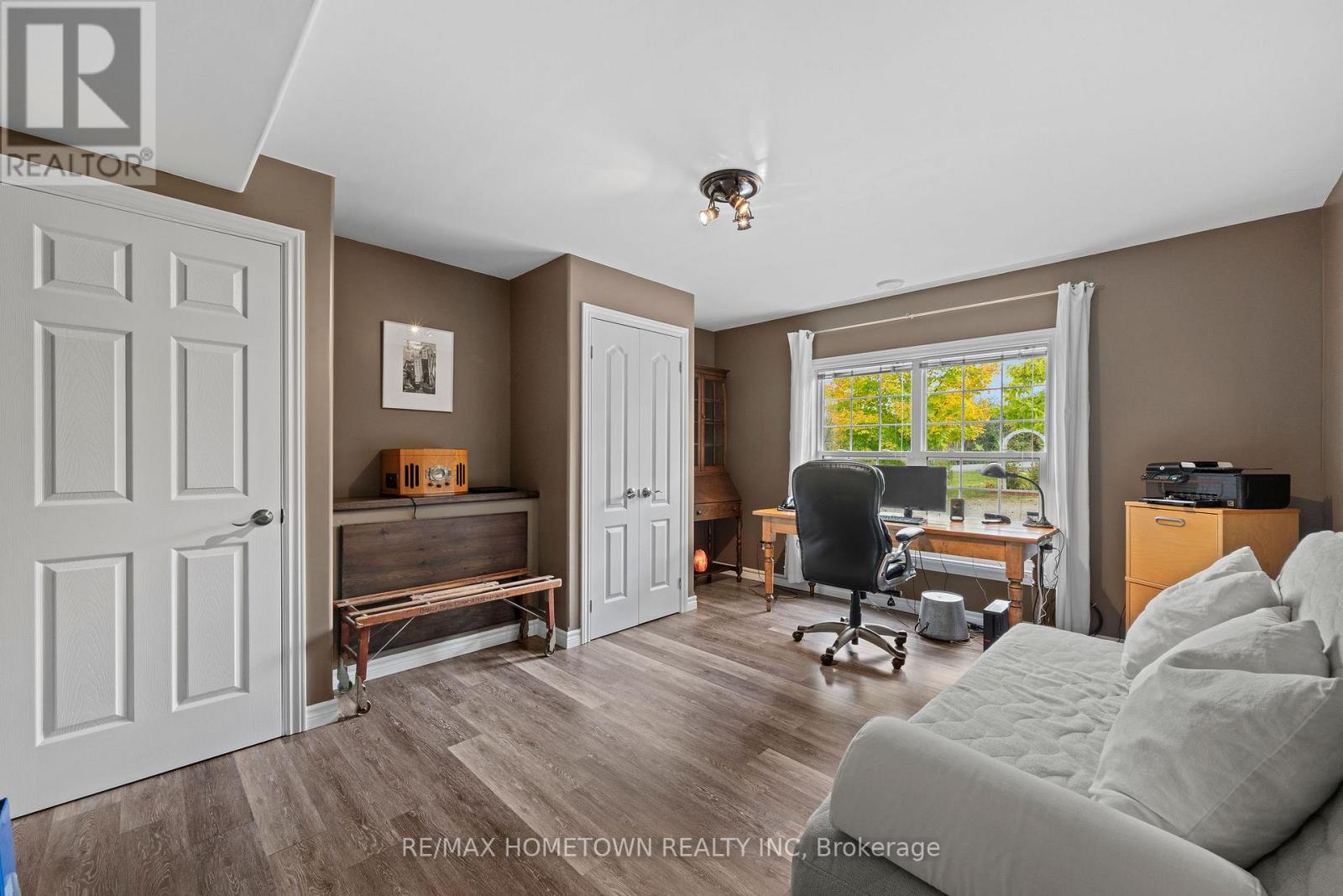 631 LAKE STREET - 31