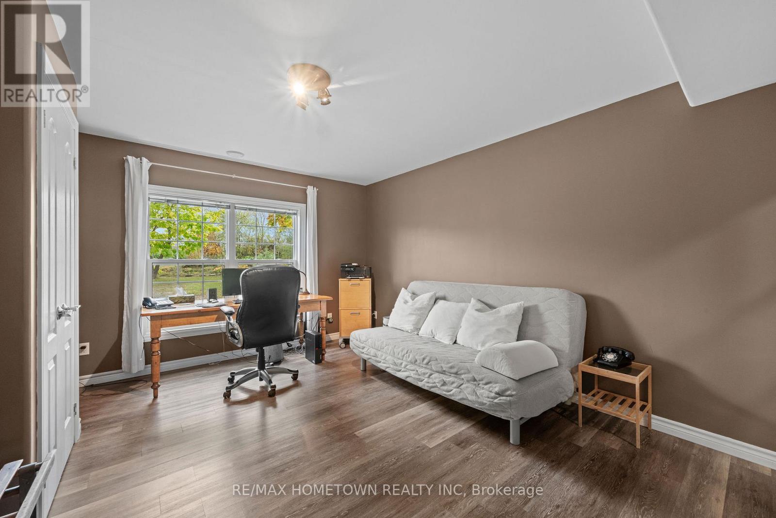 631 LAKE STREET - 32