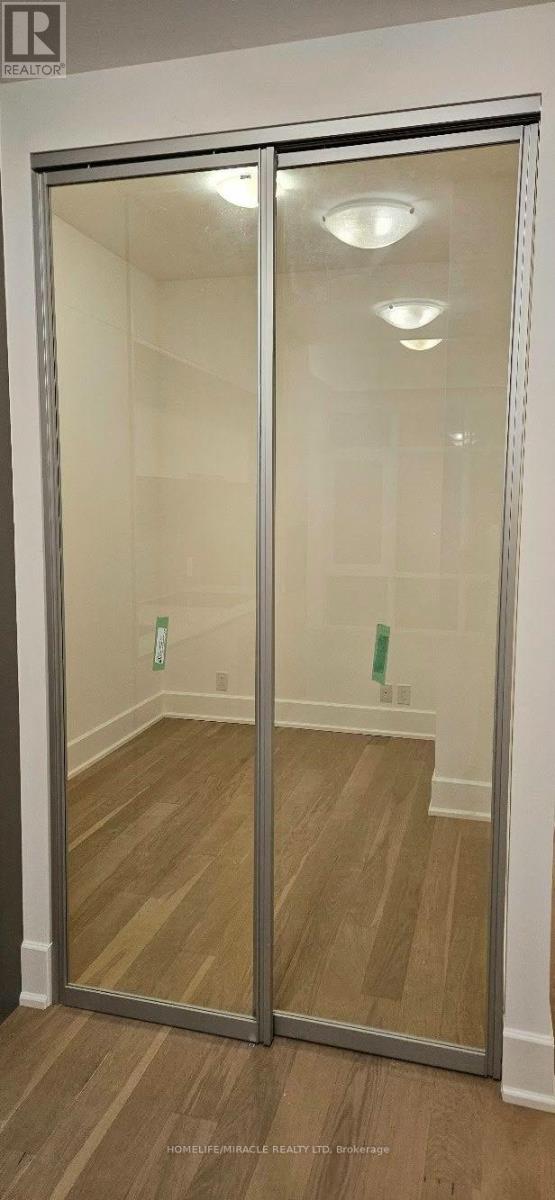 800 Broadview Avenue — photo 17