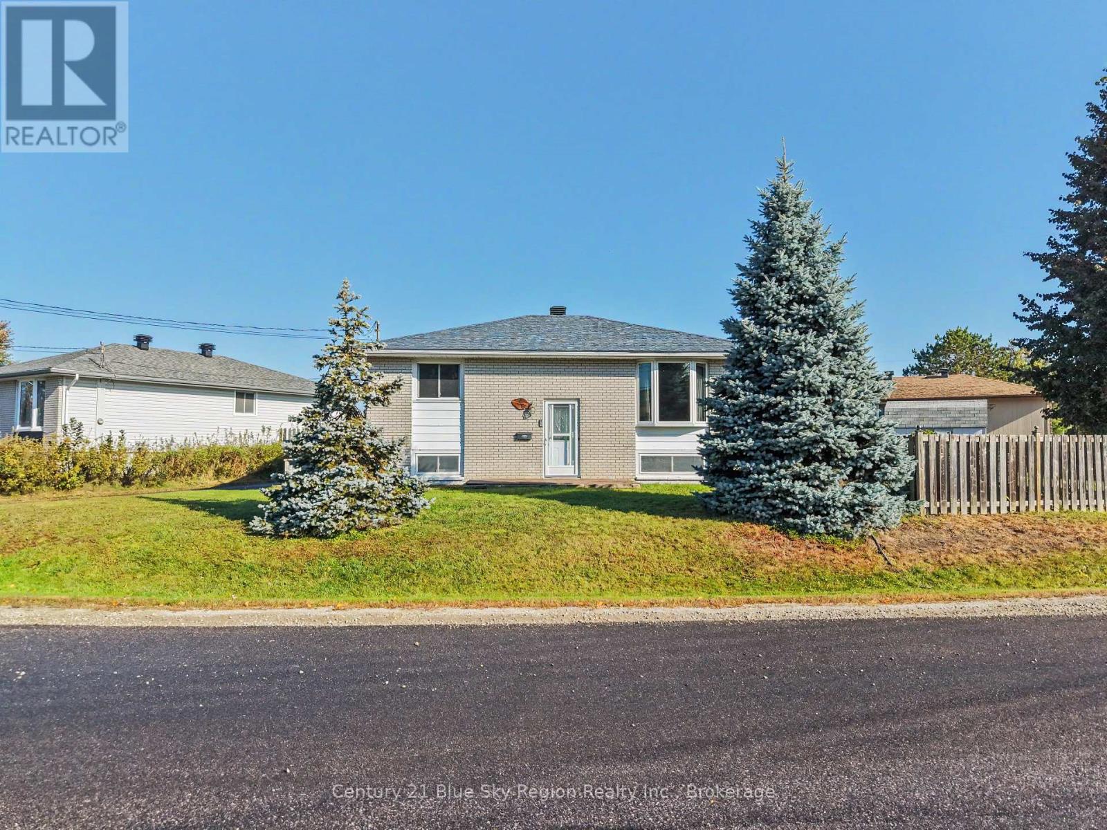 58 VAN HORNE CRESCENT - Image 8