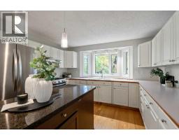 224 Varsity Crescent NW - photo 17