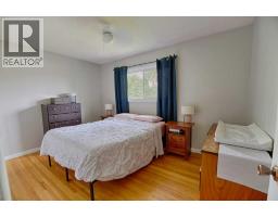 Recreational, Games room - 510 10 Street N, Lethbridge, AB T1H2C8 Photo 8