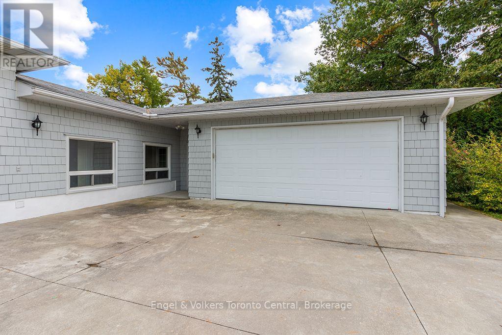 1420 TINY BEACHES ROAD N - Image 21