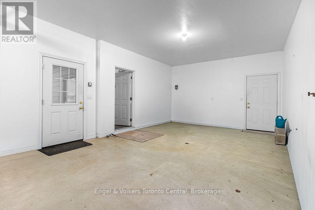 1420 TINY BEACHES ROAD N - Image 23