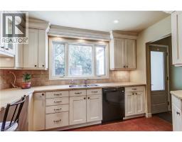 1360 Majestic Drive, Burlington, ON L7M1G3 Photo 16