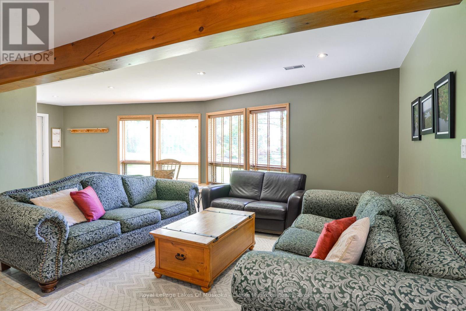 #1 2839 SOUTHWOOD ROAD - 23