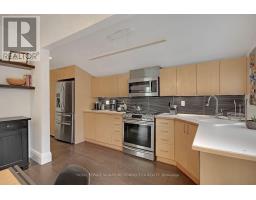 7 Ways Lane, Toronto, ON M6J2E8 Photo 14