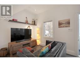 7 Ways Lane, Toronto, ON M6J2E8 Photo 6