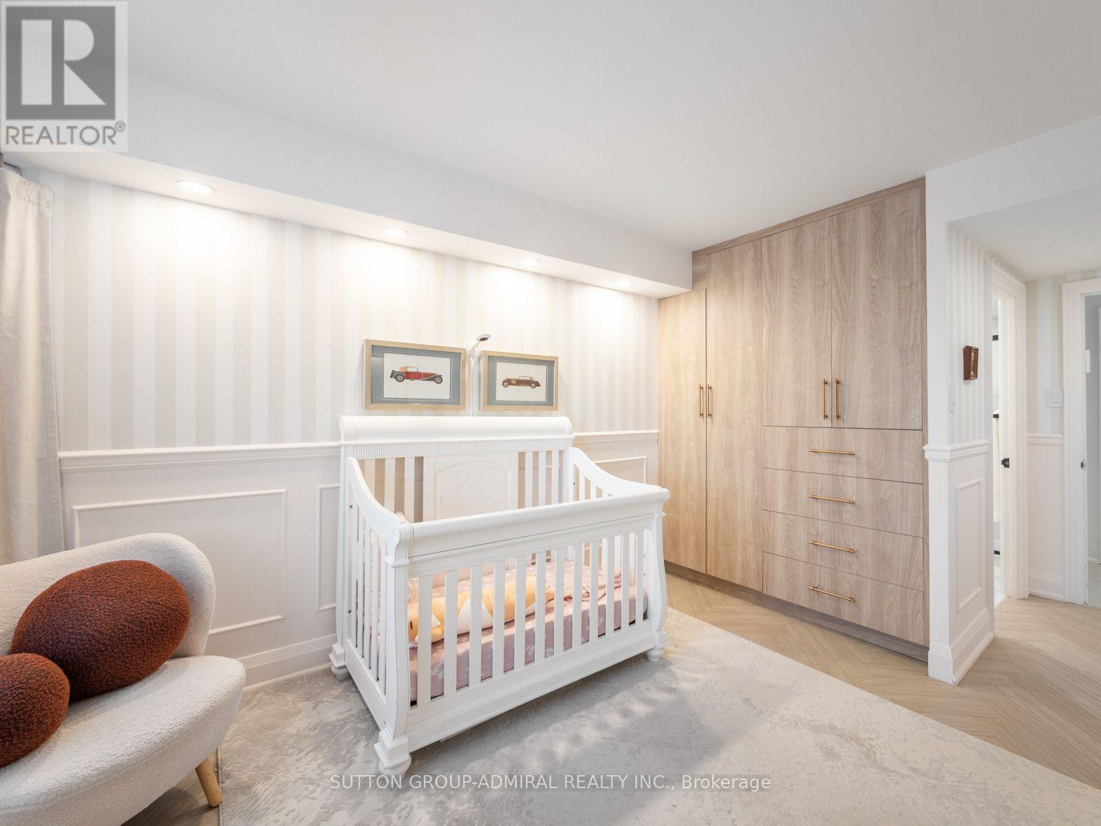 #208 10 TORRESDALE AVENUE - 28