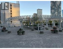 411 - 25 The Esplanade, Toronto, ON M5E1W5 Photo 12