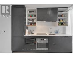 618 - 20 Edward Street, Toronto, ON M5G0C5 Photo 9