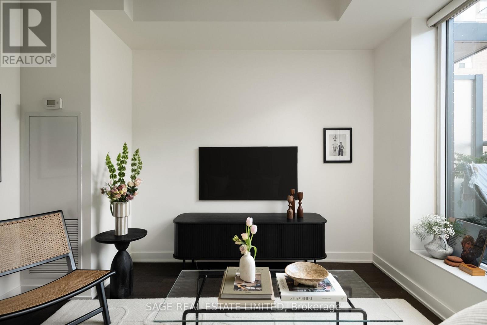 204- 106 Dovercourt Road, Toronto, ON photo 12