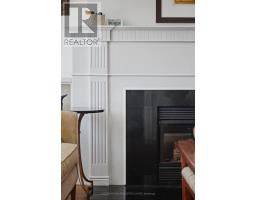 Upper - 44 Glen Echo Road, Toronto, ON M4N3E3 Photo 8