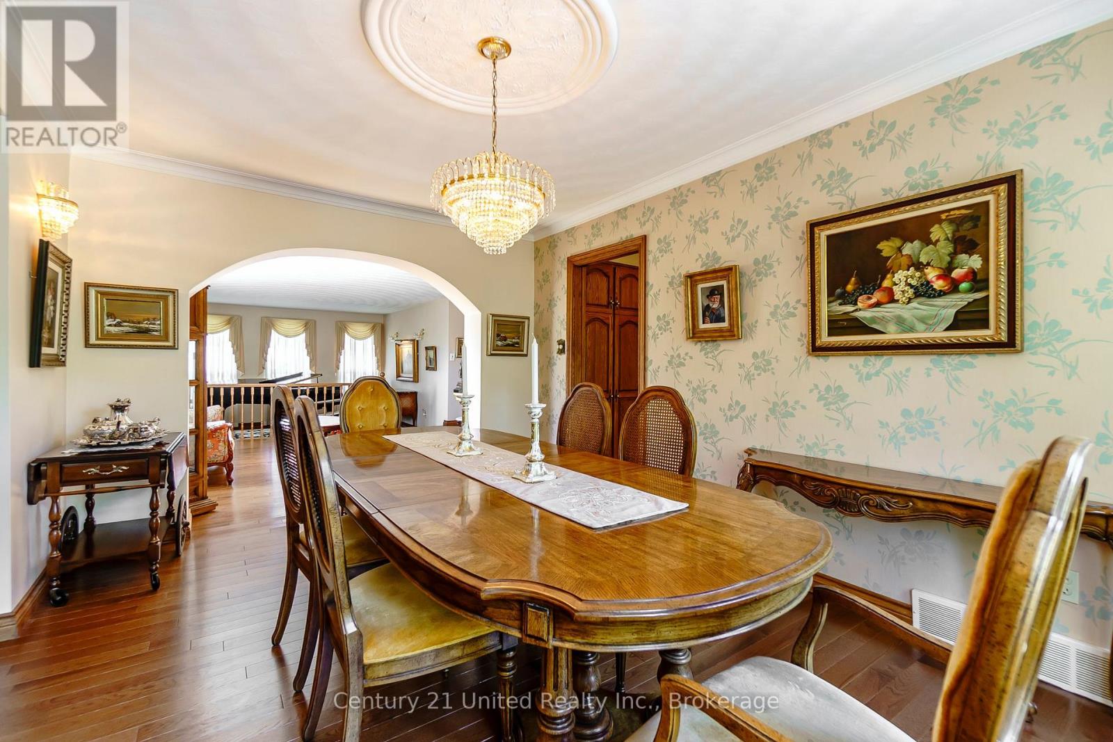 136 Wallis Drive, Peterborough, ON photo 10