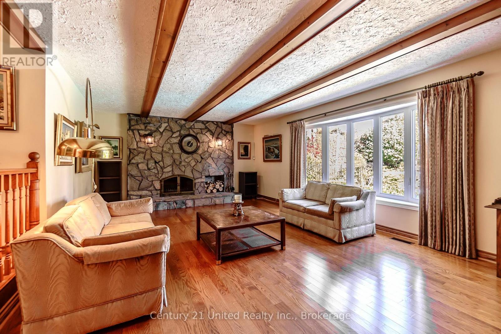 136 Wallis Drive, Peterborough, ON photo 14