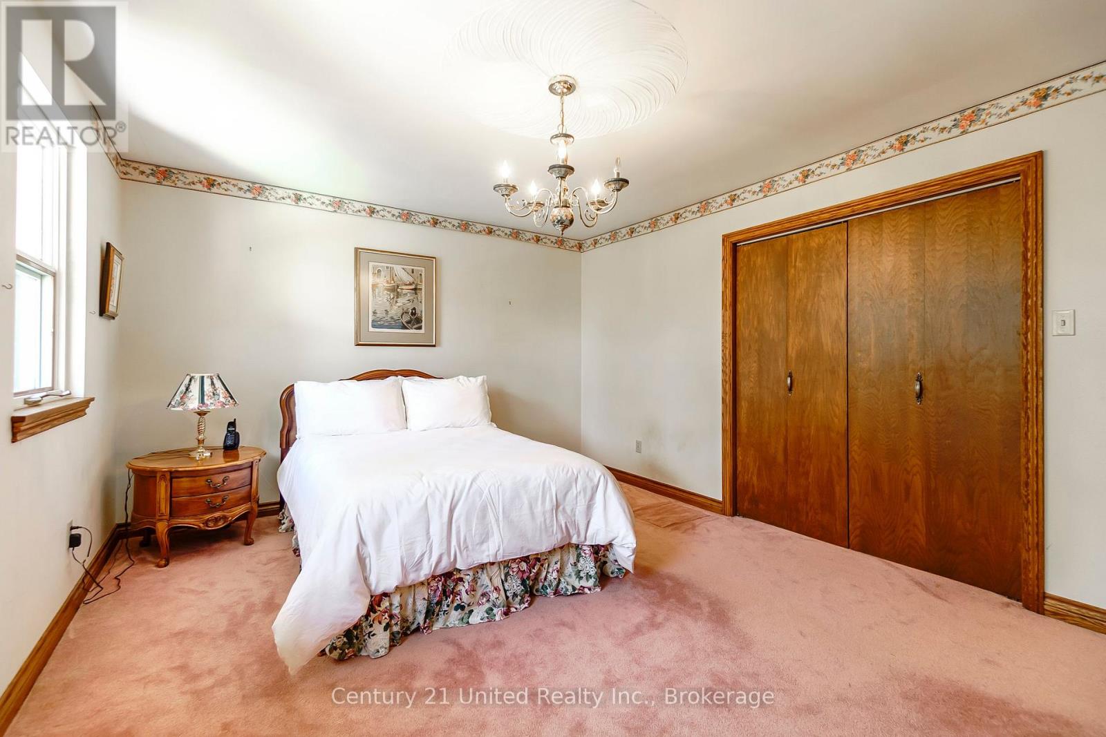 136 WALLIS DRIVE - 30