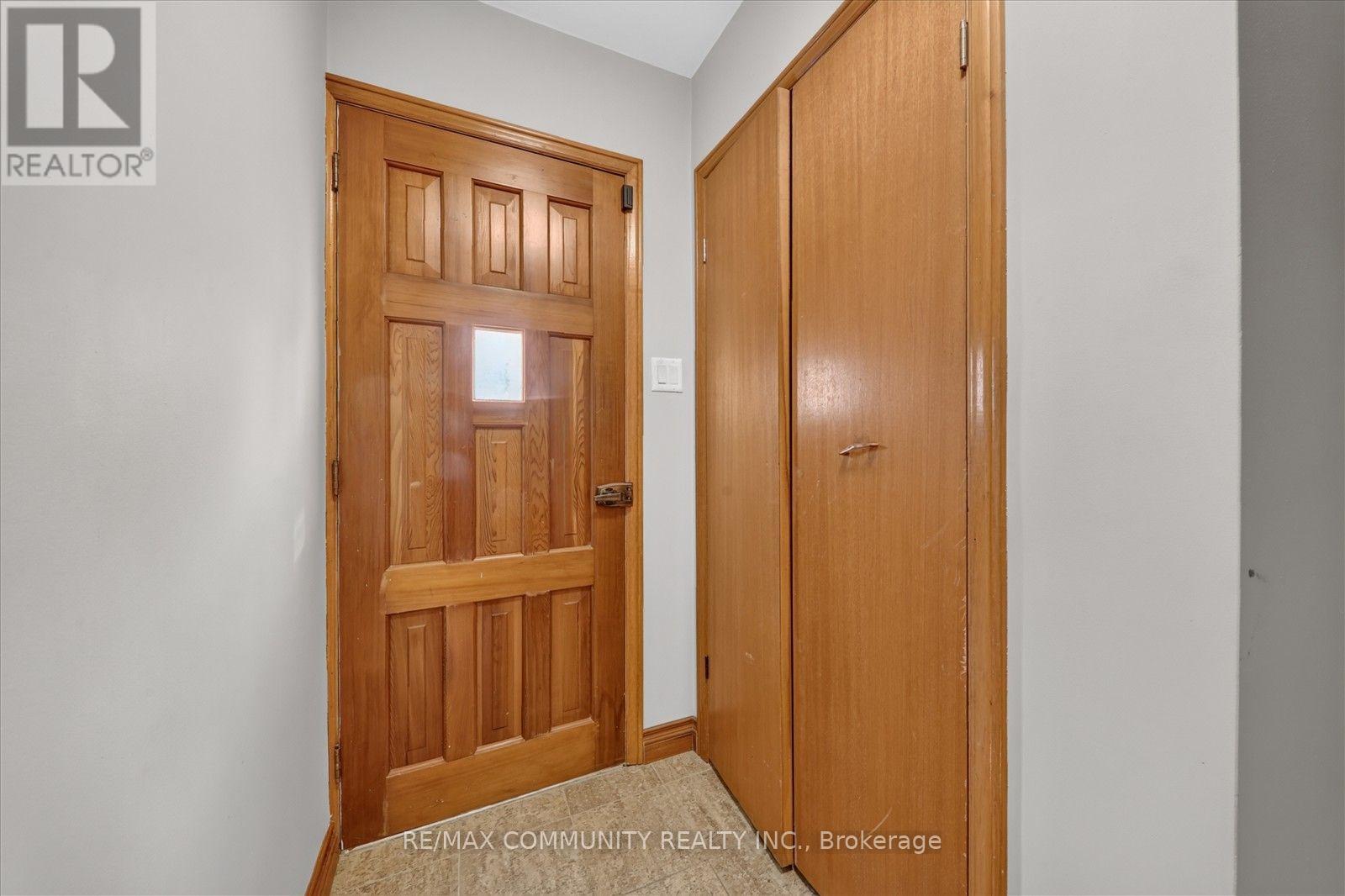 10 Tanya Place, Toronto, ON photo 28