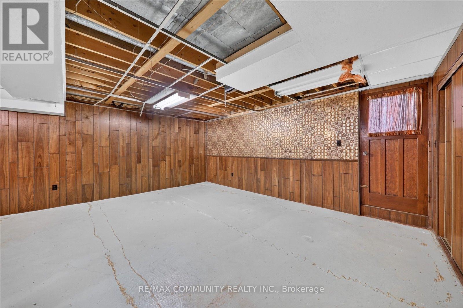 10 TANYA PLACE - 33