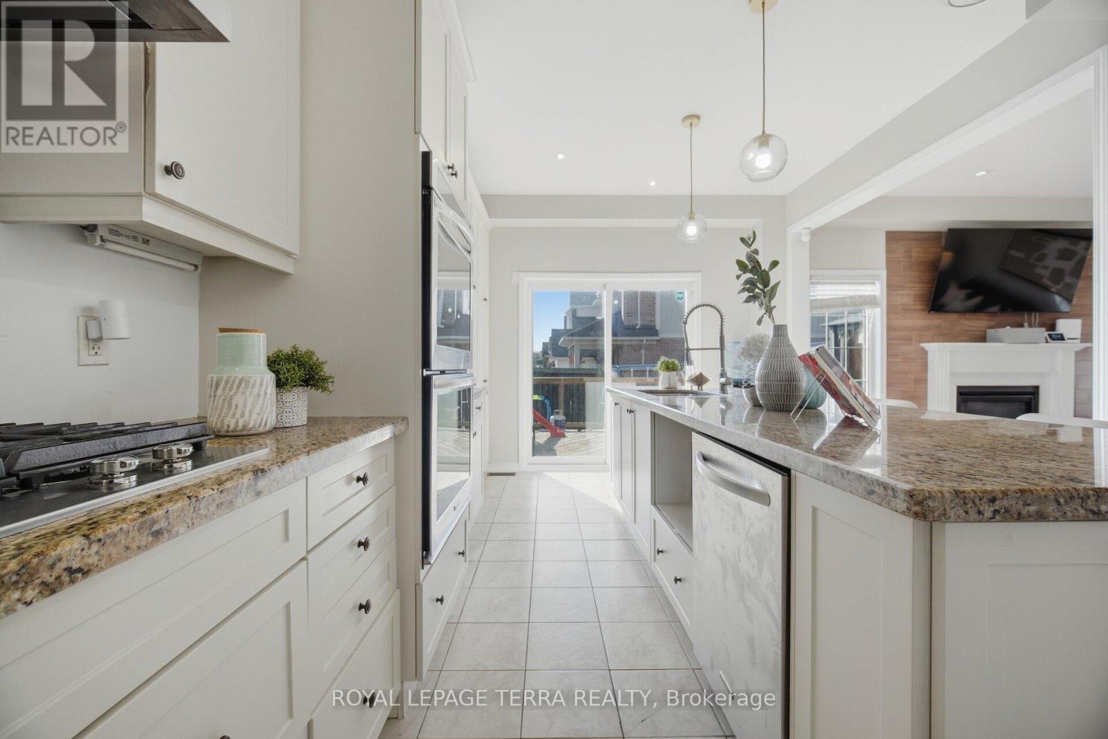 86 EDWIN CARR STREET - 12