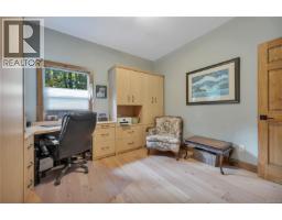 2575 Coho Dr, Gabriola Island, BC V0R1X7 Photo 19