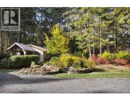 2575 Coho Dr, Gabriola Island, BC V0R1X7 Photo 25