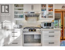2575 Coho Dr, Gabriola Island, BC V0R1X7 Photo 14