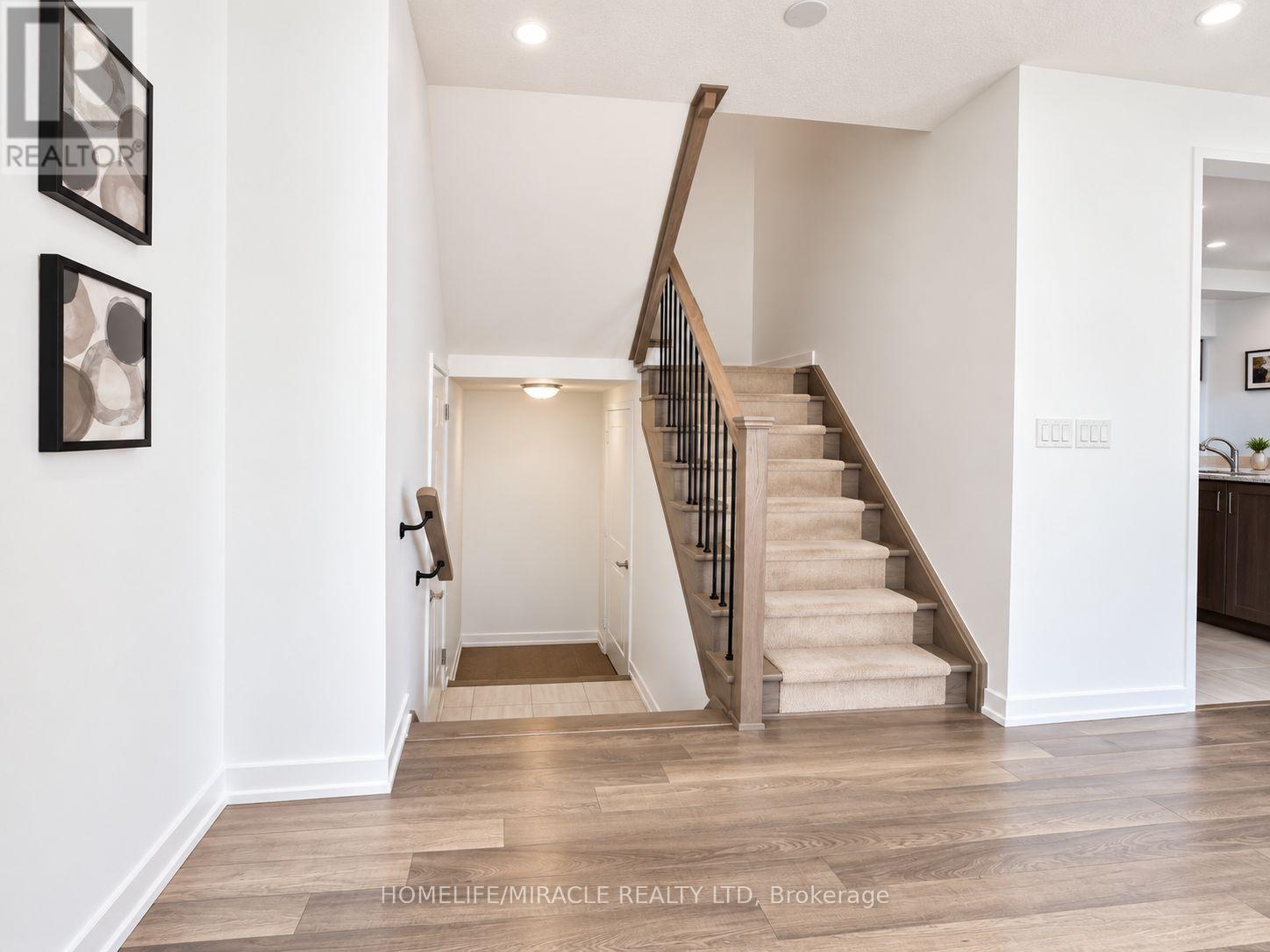 131 Maguire Road, Newmarket, ON photo 19