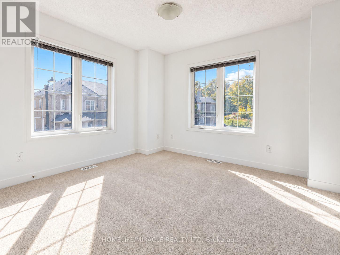 131 Maguire Road, Newmarket, ON photo 28