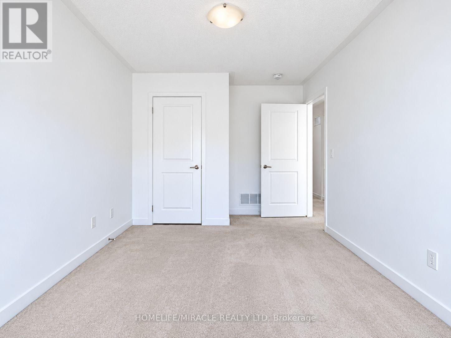 131 Maguire Road, Newmarket, ON photo 30