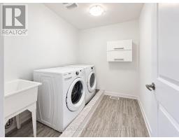 131 Maguire Road, Newmarket, ON L3X0M1 Photo 25