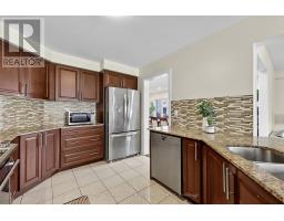 18 Herefordshire Crescent, Newmarket, ON L9N0B7 Photo 15