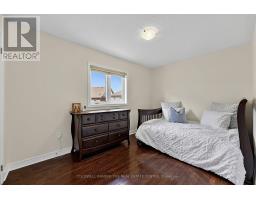 18 Herefordshire Crescent, Newmarket, ON L9N0B7 Photo 23