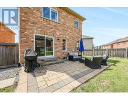 18 Herefordshire Crescent, Newmarket, ON L9N0B7 Photo 32