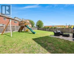 18 Herefordshire Crescent, Newmarket, ON L9N0B7 Photo 35