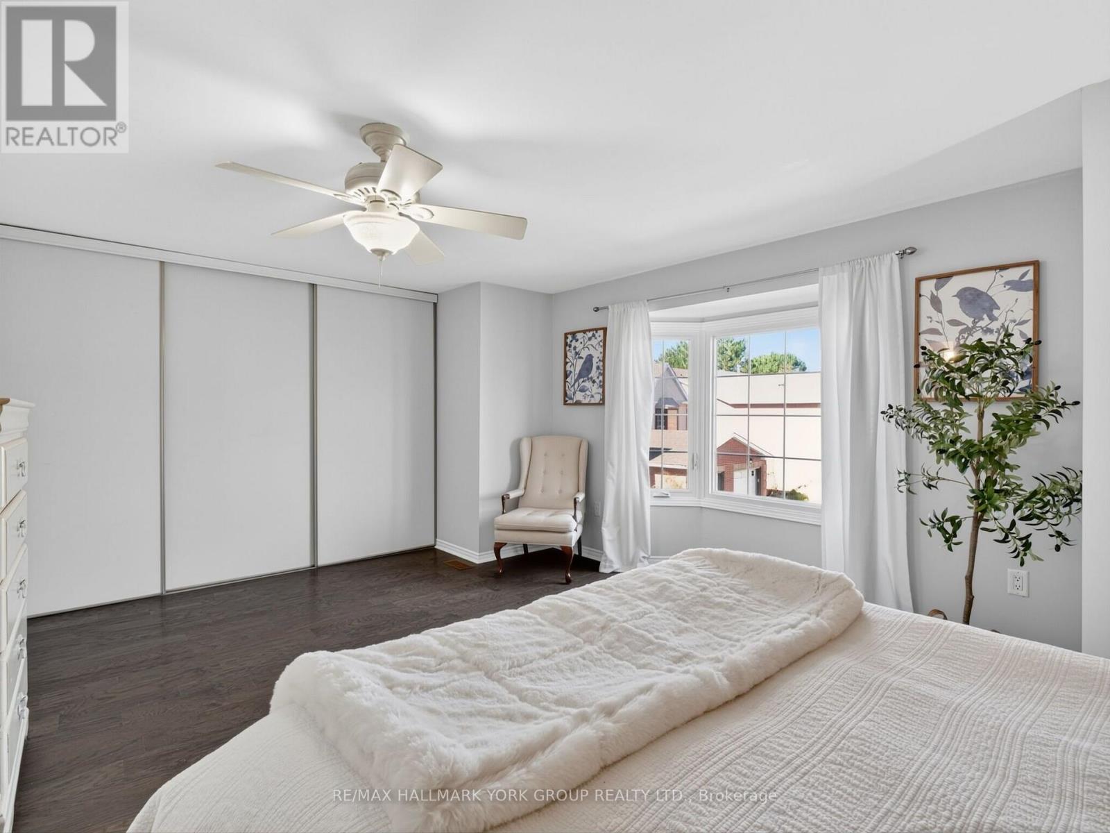 32- 315 Wilkes Court, Aurora, ON photo 24