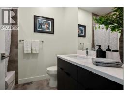228 33 Avenue Ne, Calgary, AB T2E2H6 Photo 31