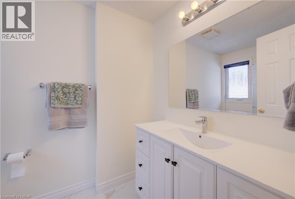 1064 Copper Leaf Crescent — photo 24
