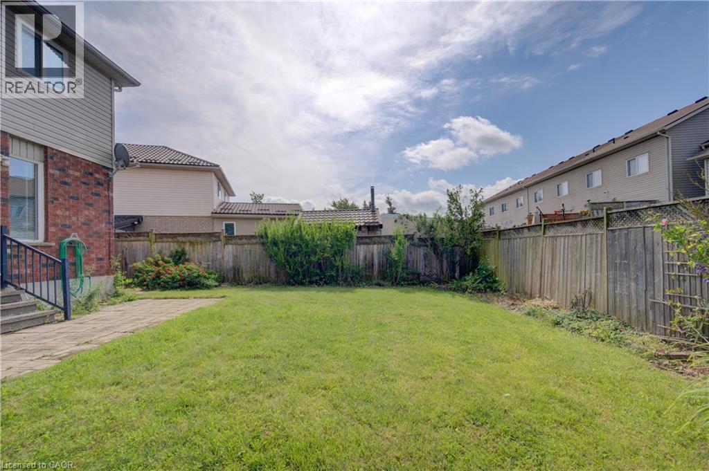 1064 Copper Leaf Crescent — photo 36