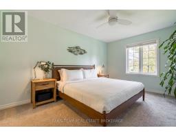 55 Davenport Drive, Springwater, ON L0L1V0 Photo 11