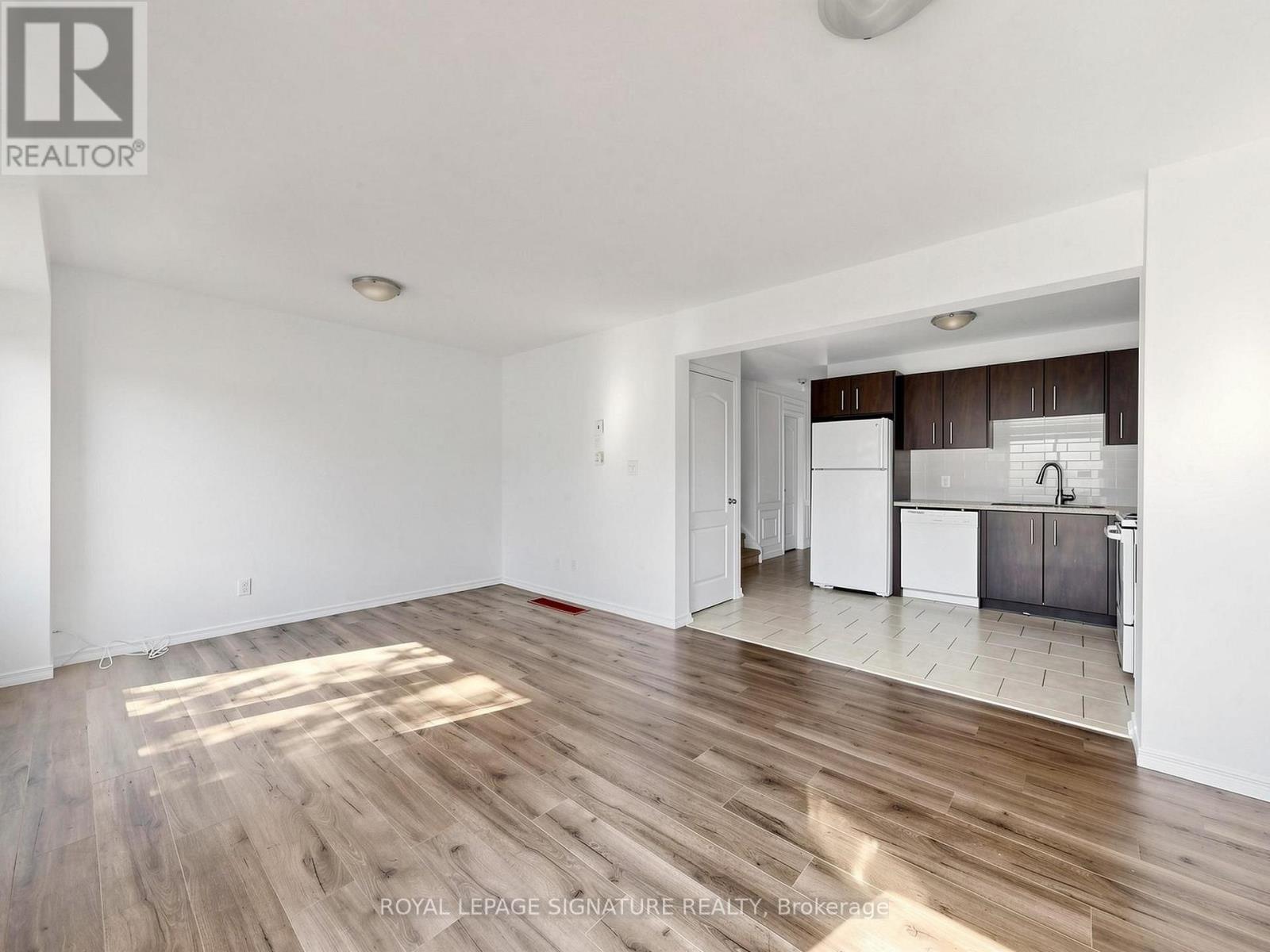 6- 75 Prince William Way, Barrie, ON photo 8