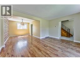 37 Gottscheer Court, Kitchener, ON N2M3L3 Photo 9
