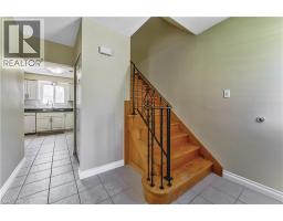 37 Gottscheer Court, Kitchener, ON N2M3L3 Photo 7