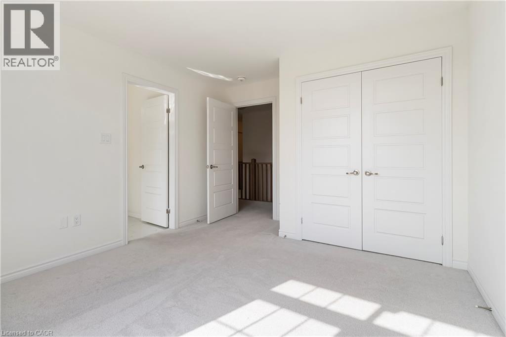 49 Dennis Avenue — photo 26