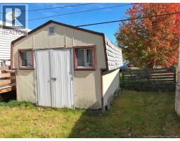 41 Rocket Avenue, photo 10
